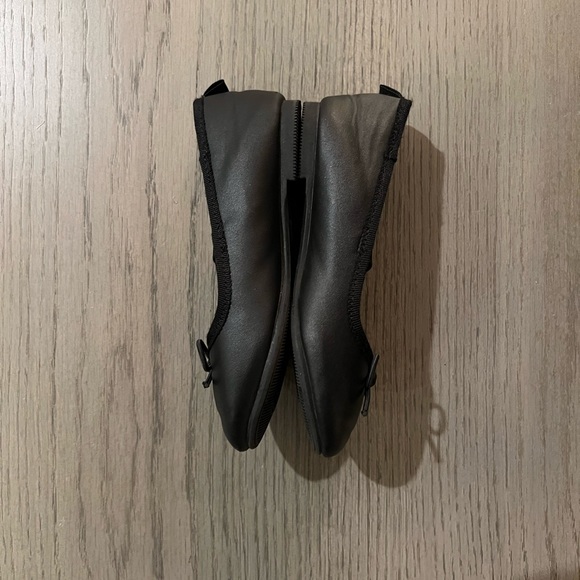 Cat & Jack Toddler Black Ballet Shoes - Picture 4 of 5